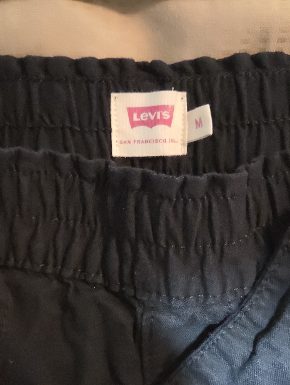 Levi's Joggers - Picture 7 of 8